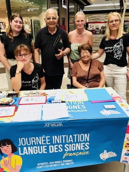 pole surdite initiation langue signes 2